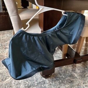 Weissman Youth Asymmetrical Peplum Dance Skirt Size Large 12/14 Black